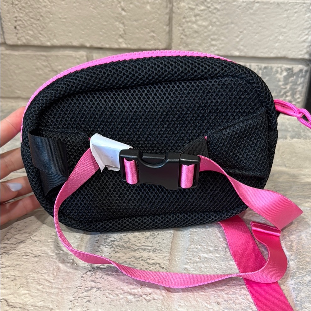 Adidas Black and Pink Air Mesh Fanny Pack - Picture 3 of 5
